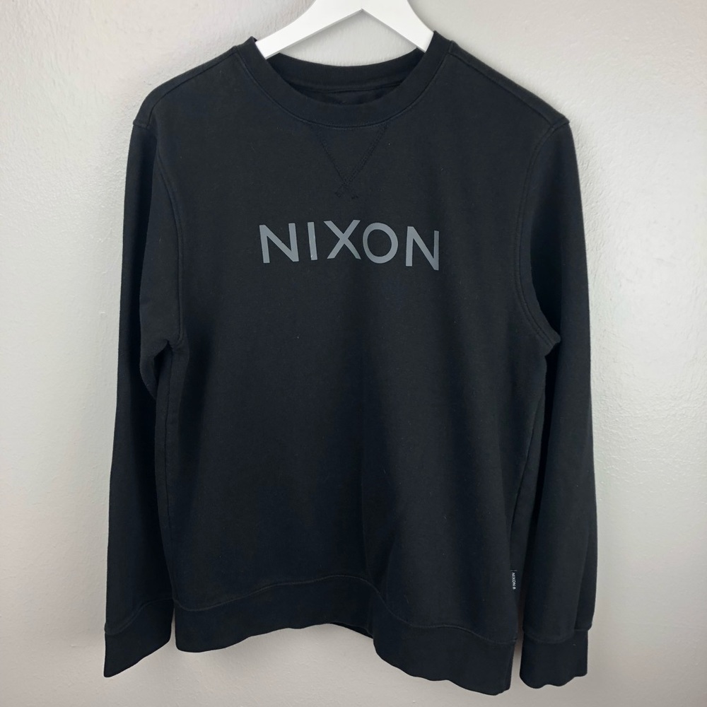 Nixon Summit Crew Pull Over